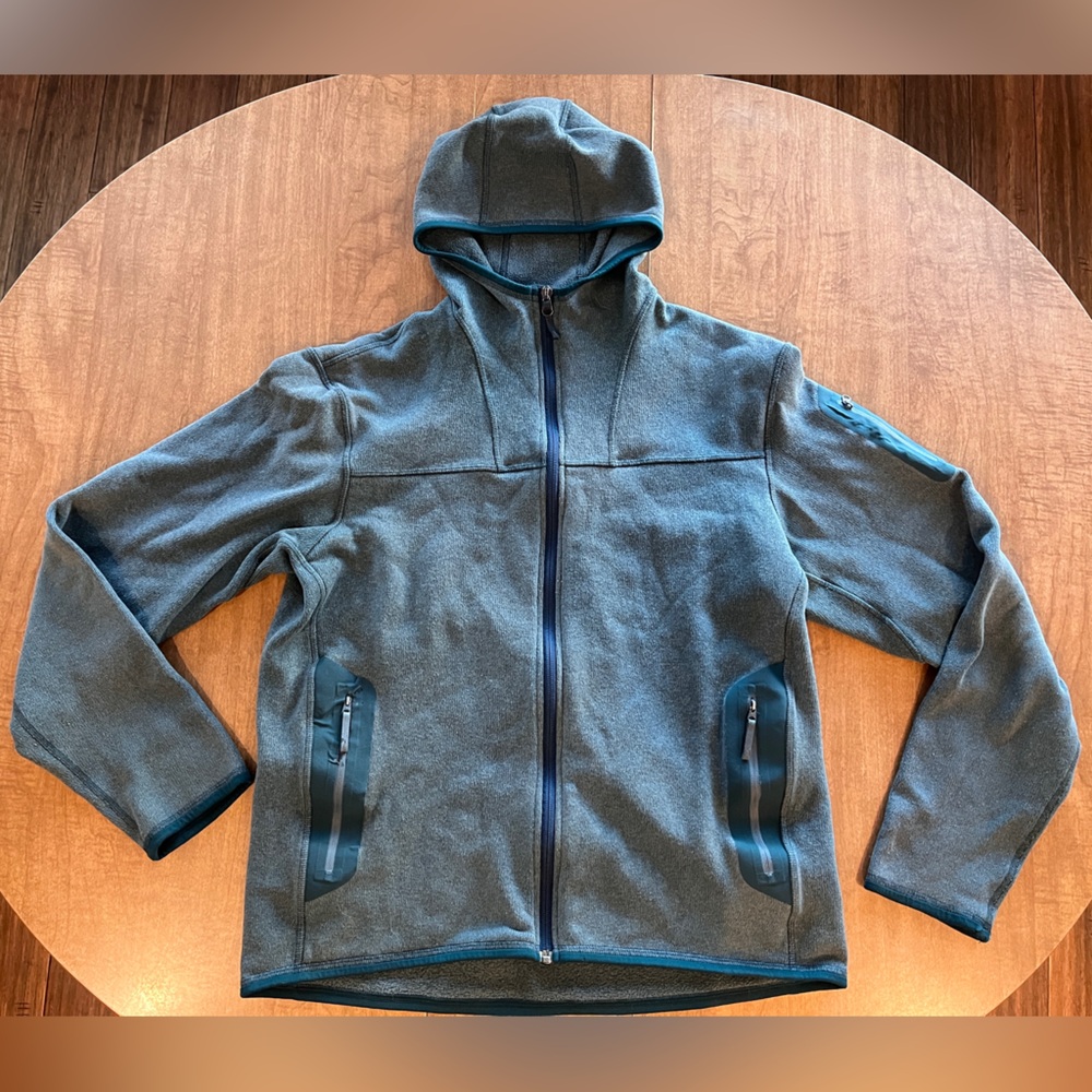 Arc'teryx Hooded Covert Cardigan